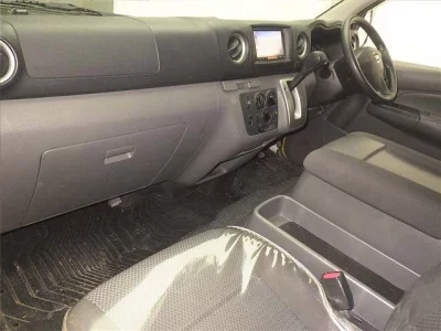 Nissan CARAVAN BUS