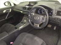 Lexus CT лот № 8224 оценка 3.5  с аукциона в Японии 1