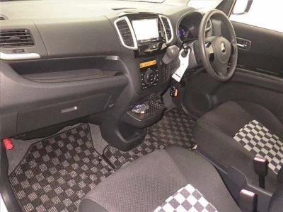 Mitsubishi DELICA D2