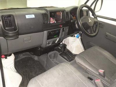 Mitsubishi MINICAB VAN
