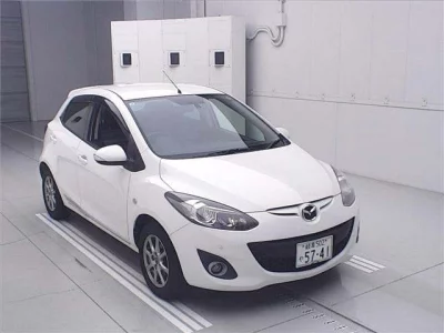 Mazda DEMIO