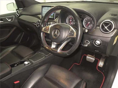 Mercedes-Benz B CLASS
