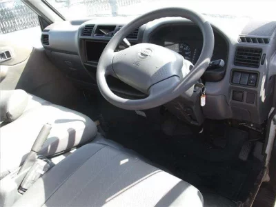 Nissan VANETTE VAN