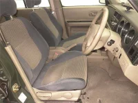 Nissan RASHEEN лот № 8422 оценка 4  с аукциона в Японии 4