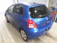Toyota VITZ лот № 7010 оценка 3  с аукциона в Японии 4