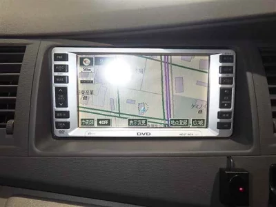 Toyota ISIS  с аукциона в Японии