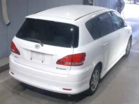 Toyota IPSUM лот № 1026 оценка   с аукциона в Японии 1