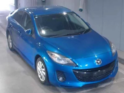 Mazda AXELA  с аукциона в Японии