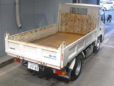 Toyota DYNA  с аукциона в Японии