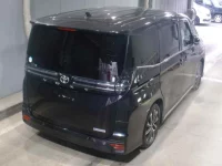 Toyota VOXY лот № 6051 оценка R  с аукциона в Японии 1