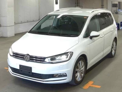 Volkswagen GOLF TOURAN