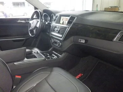 Mercedes-Benz GL CLASS