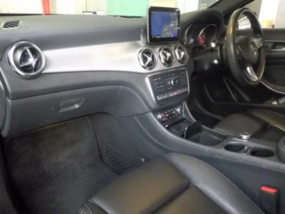 Mercedes-Benz GLA CLASS