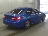 BMW 3-Series лот № 317 оценка 4.5  с аукциона в Японии 1
