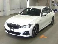 BMW 3-Series лот № 382 оценка 4.5  с аукциона в Японии 3