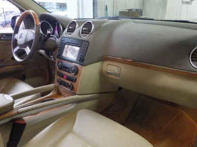 Mercedes-Benz GL CLASS