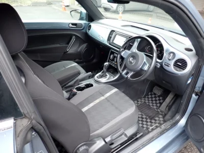 Volkswagen THE BEETLE