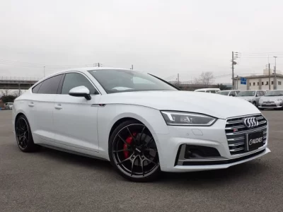 Audi S5
