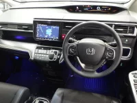 Honda STEP WAGON лот № 10345 оценка 3  с аукциона в Японии 4