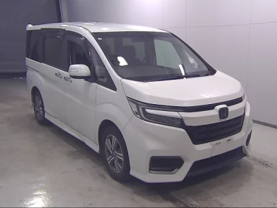Honda STEP WAGON  с аукциона в Японии