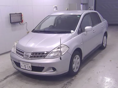 Nissan Tiida Latio