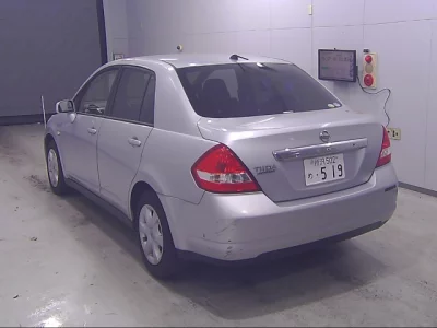 Nissan Tiida Latio