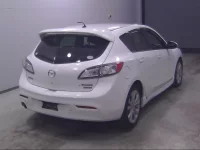 Mazda AXELA лот № 10344 оценка 3.5  с аукциона в Японии 2