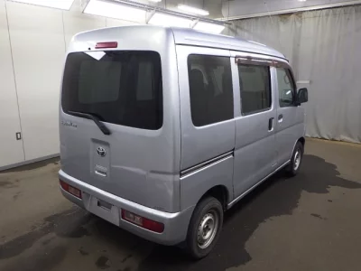 Toyota PIXIS VAN  с аукциона в Японии