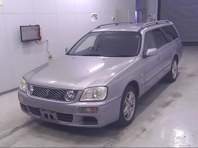 Nissan STAGEA