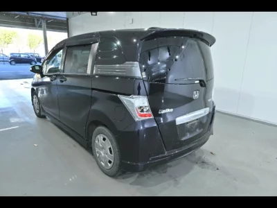 Honda FREED  с аукциона в Японии