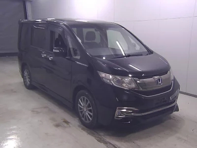Honda STEP WAGON  с аукциона в Японии