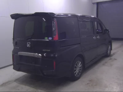 Honda STEP WAGON  с аукциона в Японии