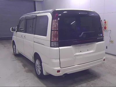 Honda STEP WAGON  с аукциона в Японии