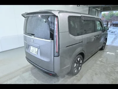 Honda STEP WAGON  с аукциона в Японии
