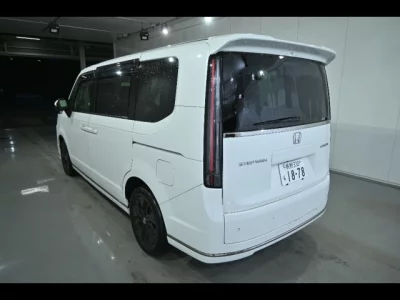 Honda STEP WAGON  с аукциона в Японии