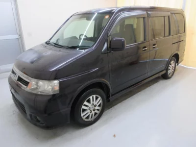 Honda STEP WAGON  с аукциона в Японии