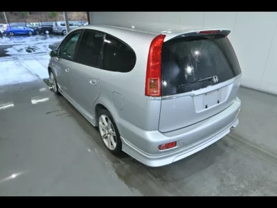 Honda STREAM  с аукциона в Японии