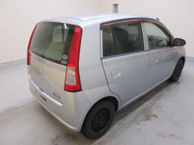 Daihatsu MIRA  с аукциона в Японии
