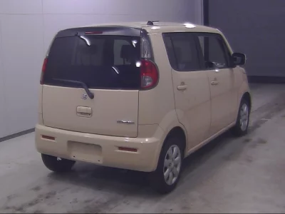 Suzuki MRWAGON