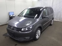 Volkswagen GOLF TOURAN лот № 26012 оценка 3.5  с аукциона в Японии 1