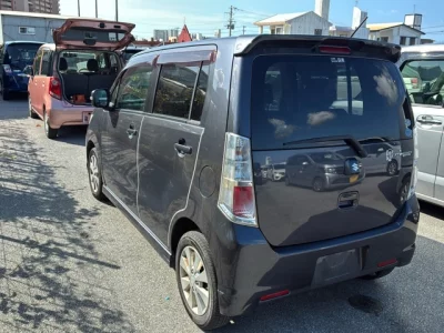 Suzuki WAGON R  с аукциона в Японии