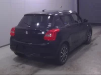 Suzuki SWIFT лот № 10379 оценка 3  с аукциона в Японии 2