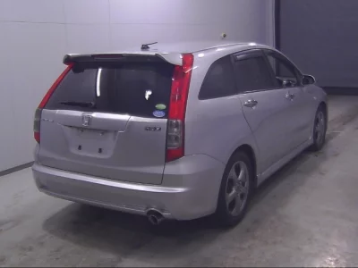 Honda STREAM  с аукциона в Японии