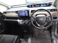 Honda FREED лот № 10061 оценка 3.5  с аукциона в Японии 4