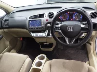 Honda STREAM лот № 10398 оценка 3.5  с аукциона в Японии 4