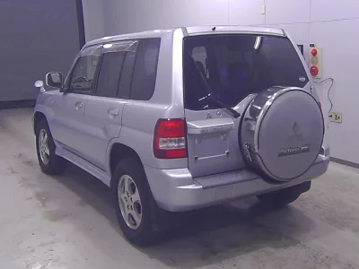 Mitsubishi PAJERO IO