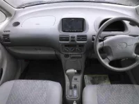 Toyota COROLLA SPACIO лот № 8103 оценка R  с аукциона в Японии 7