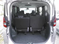 Toyota NOAH лот № 8162 оценка R  с аукциона в Японии 8