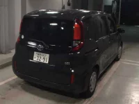 Toyota SIENTA лот № 203 оценка 3.5  с аукциона в Японии 4