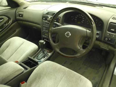 Nissan CEFIRO